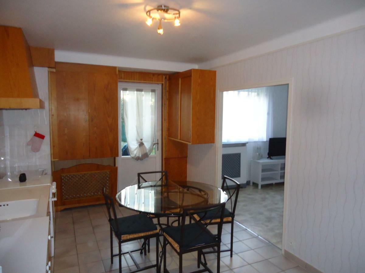 Victoria Apartment